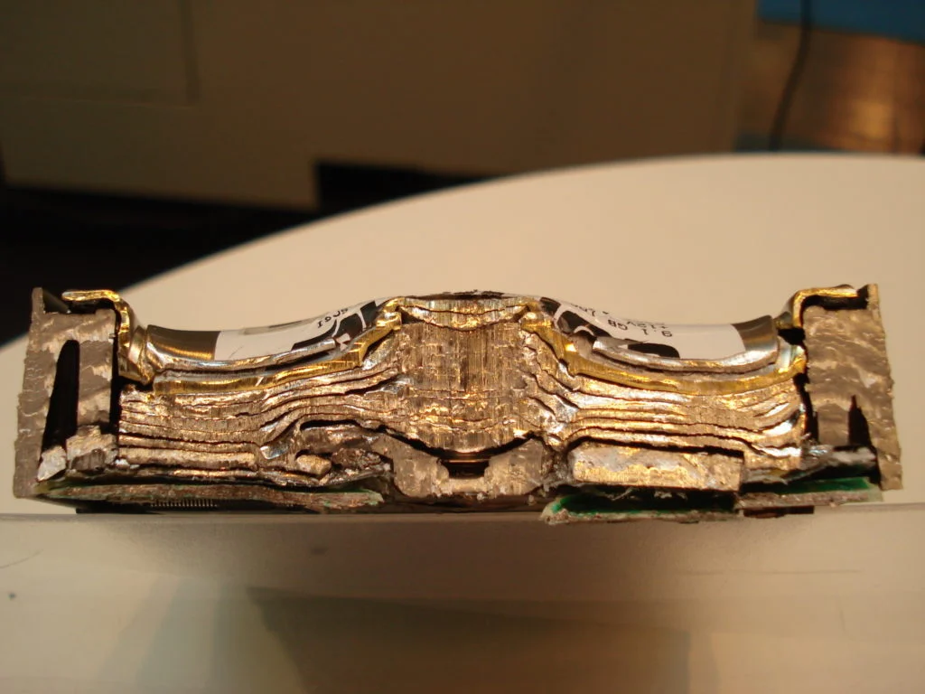 MAXXeGUARD egyedi hármas hatás — préselés deformálás vágás